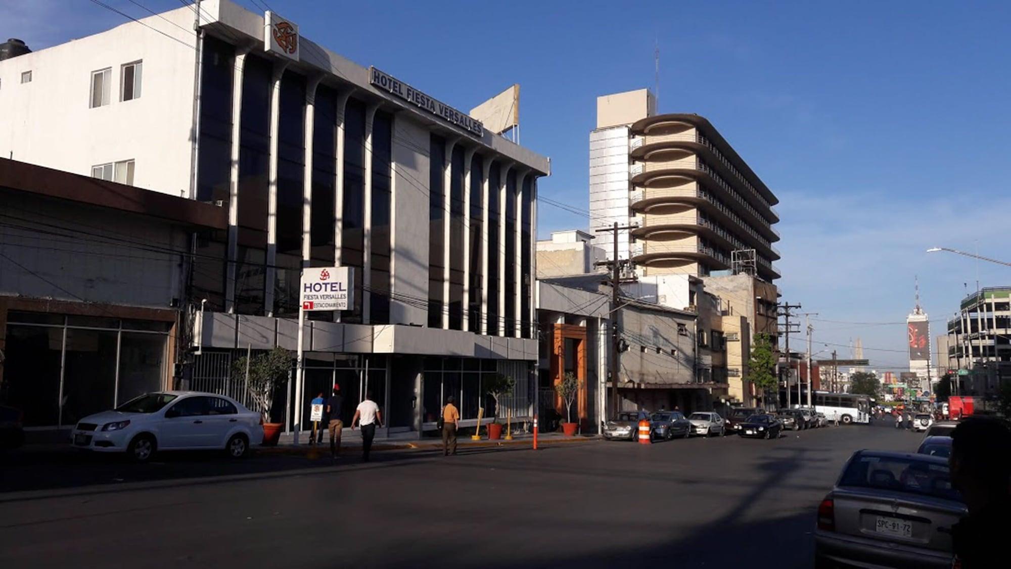 Fiesta Versalles Monterrey Zewnętrze zdjęcie